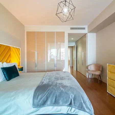 Lux Flat, Sea View, Ac, 3 Pools And Gym * フンシャル