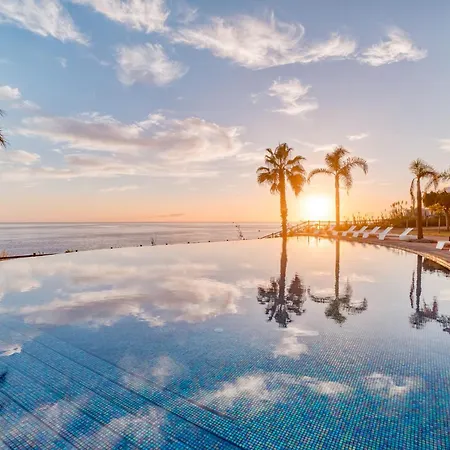 Apartment Lux Flat, Sea View, Ac, 3 Pools And Gym *
